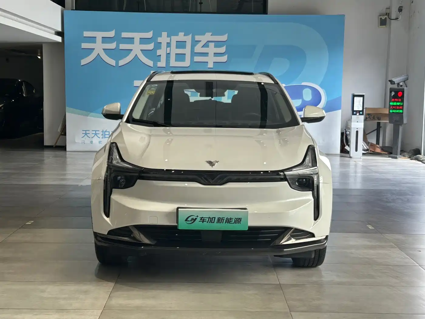 Фото 2 - Nezha Auto Neta U