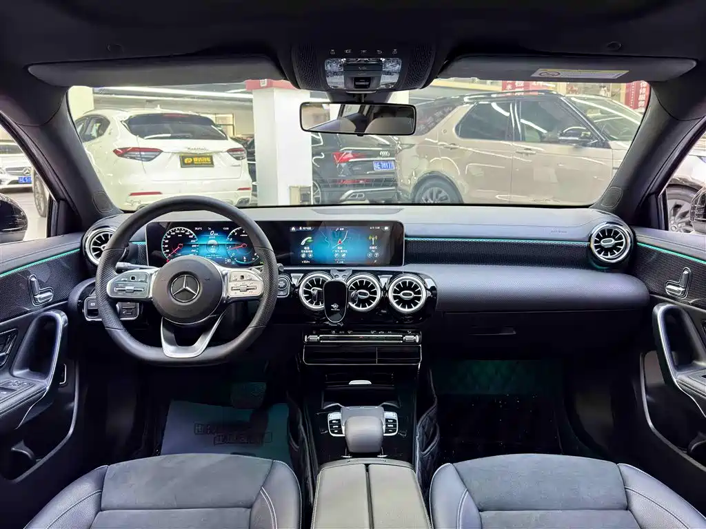 MERCEDES-BENZ A CLASS