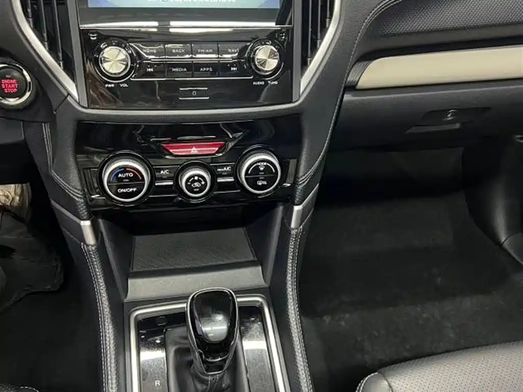 Subaru Forester 2022 2.0i AWD Luxury Edition with EyeSight фото 12