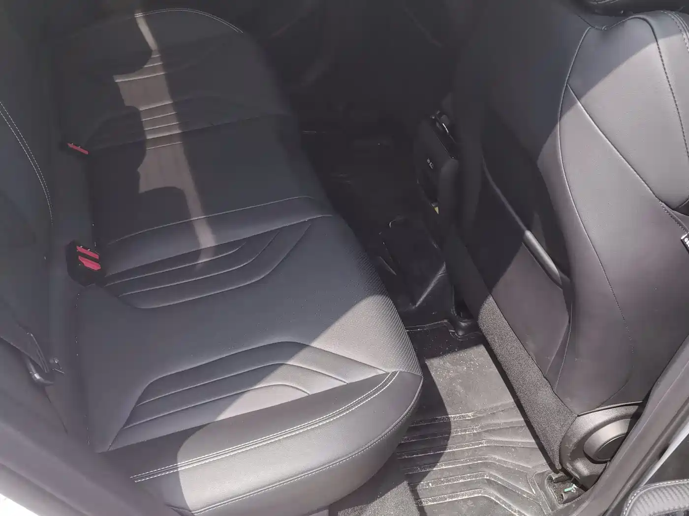 GEELY AUTOMOBILE BINRUI