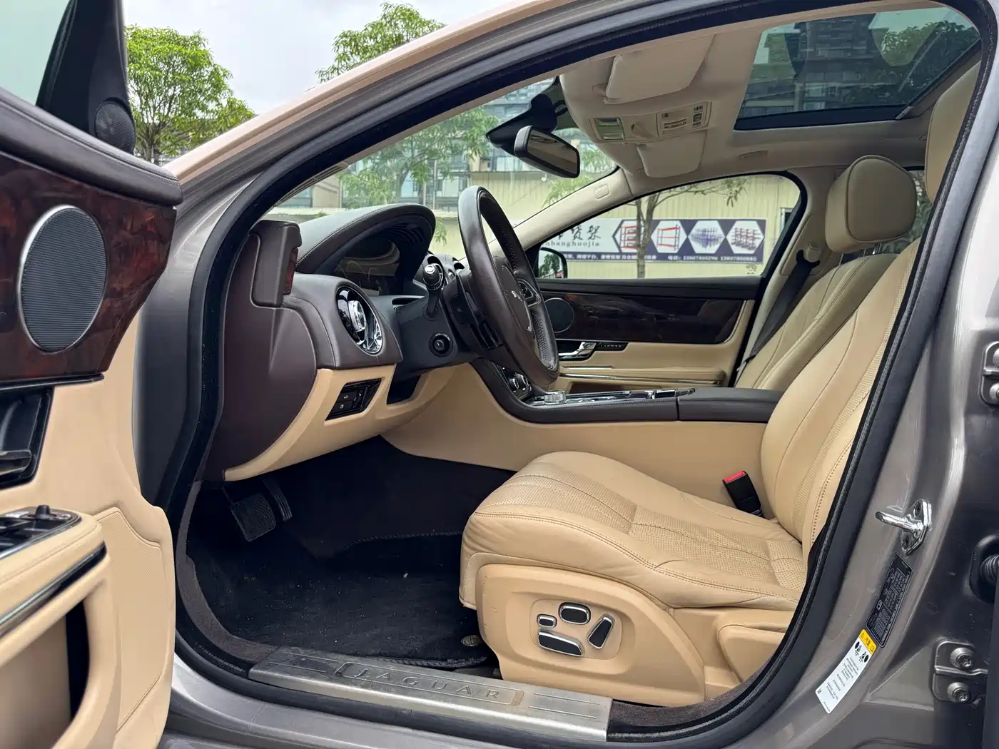 Jaguar XJ 2012 2012 XJL 3.0 Panorama Business