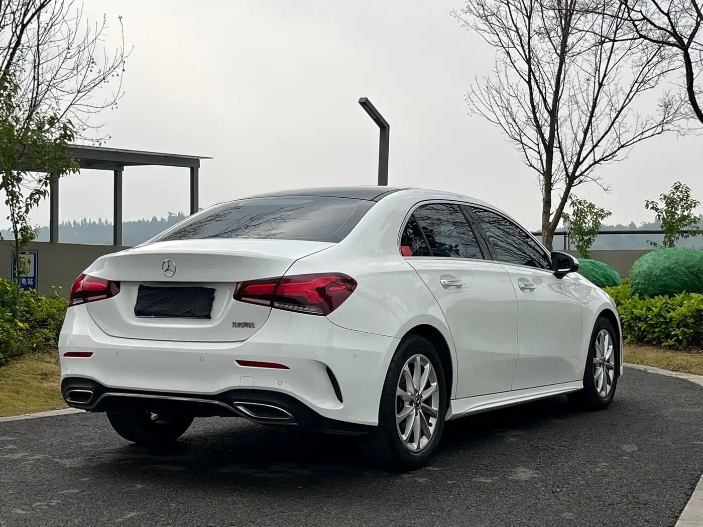 Mercedes-Benz A-Class 2021 A 200 L Sport Sedan Fashion Edition фото 7