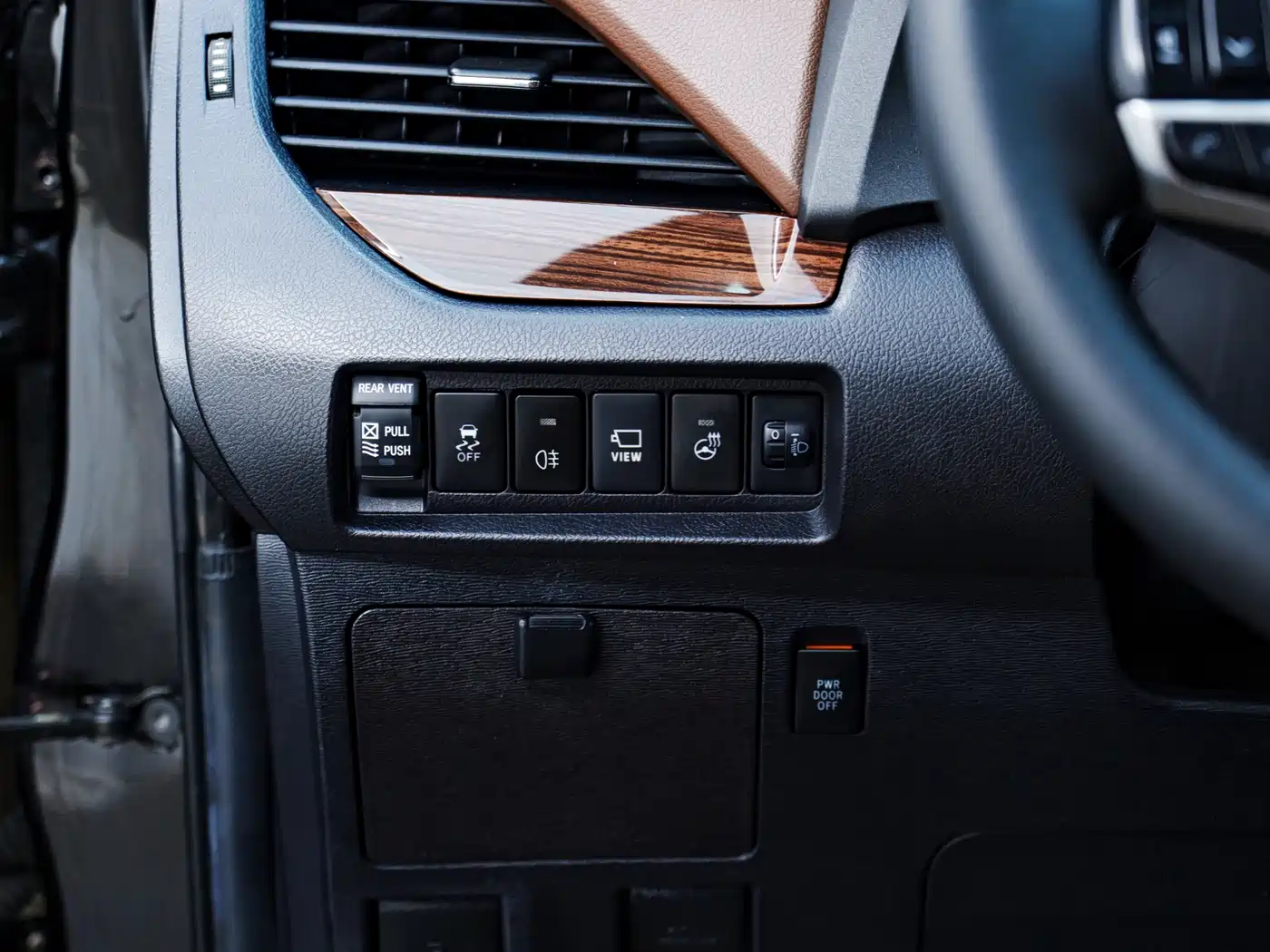 Toyota Sienna 2015 3.5L 4WD L фото 19