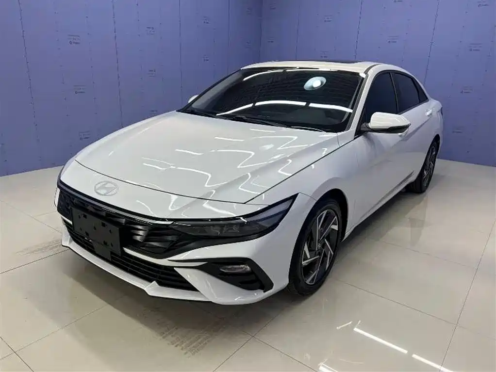 Hyundai Elantra 2023 1.5L CVT GLX Elite Edition