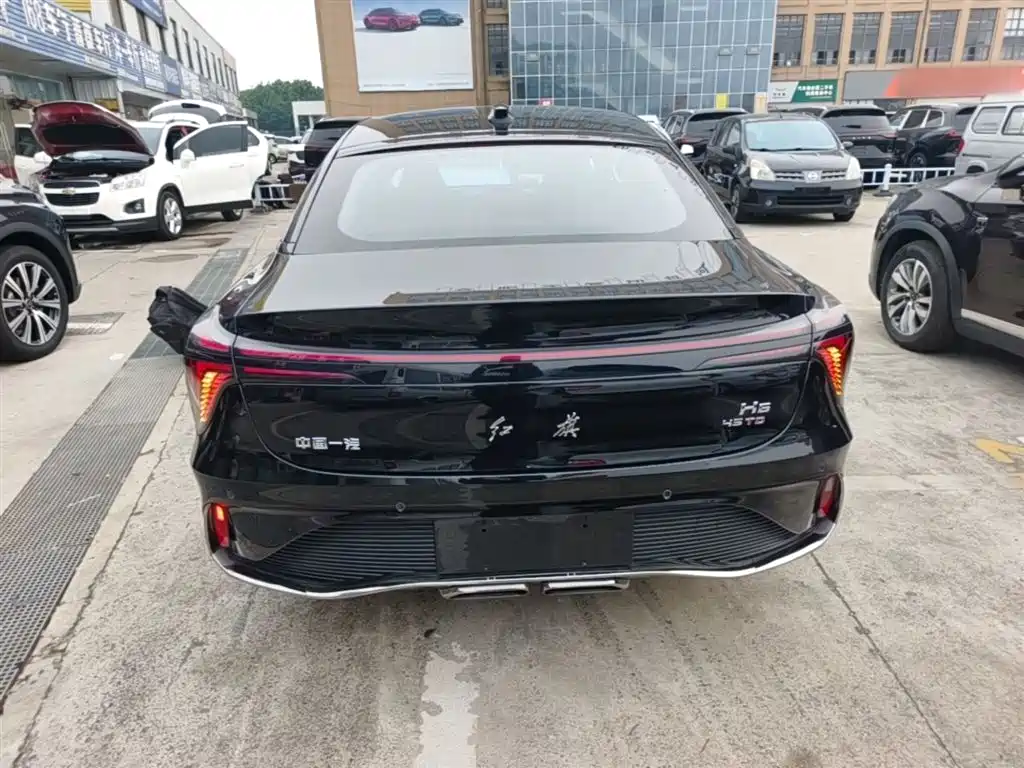 Hongqi H6 2025 Model 2.0T Fashion Edition фото 6