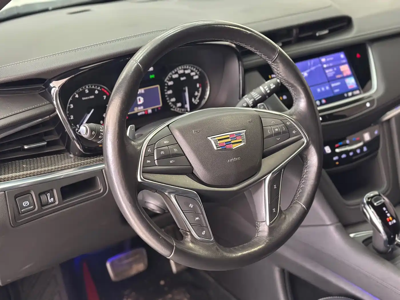 Cadillac XT5 2022 2.0T AWD Luxury (Hummingbird Edition) фото 6