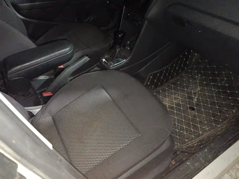 Volkswagen Polo 2013 2013 1.6L Automatic Comfort Edition