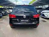 Фото 12 - Volkswagen Touareg