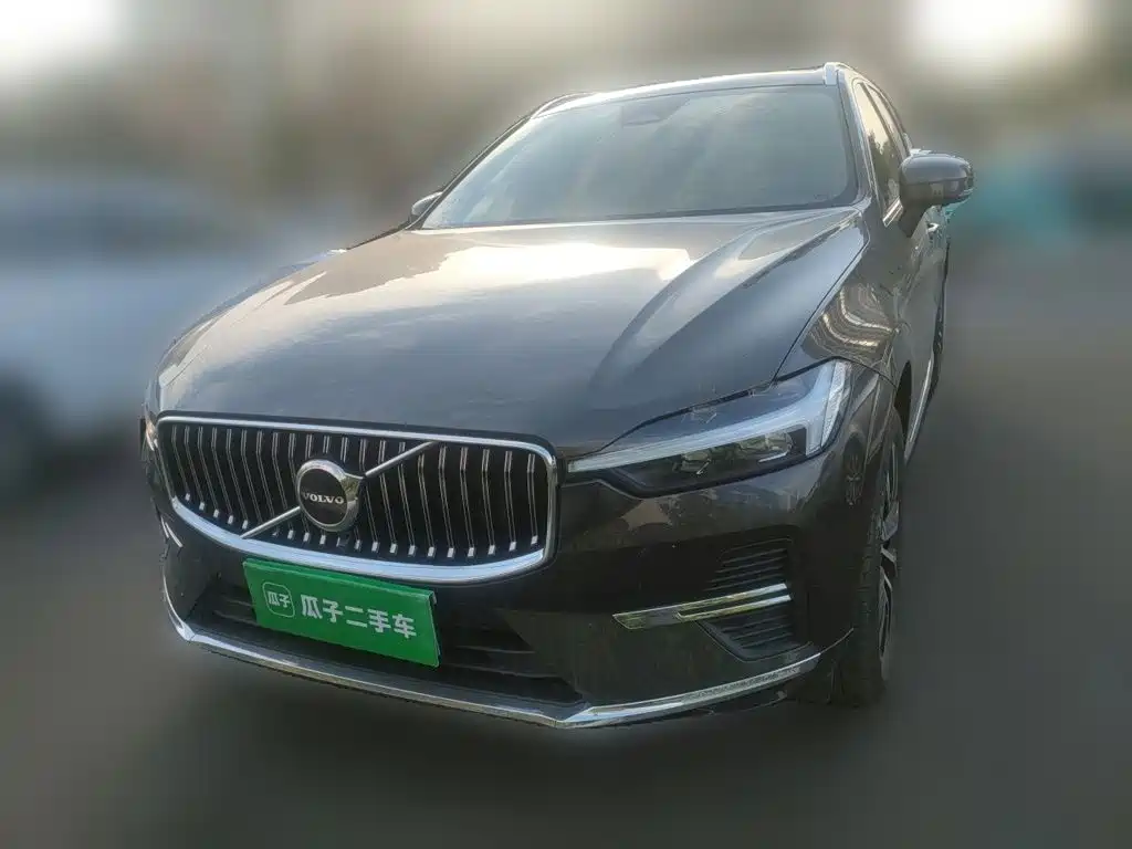 Volvo XC60 2025 2025 B5 AWD Smart Elite Luxury Edition