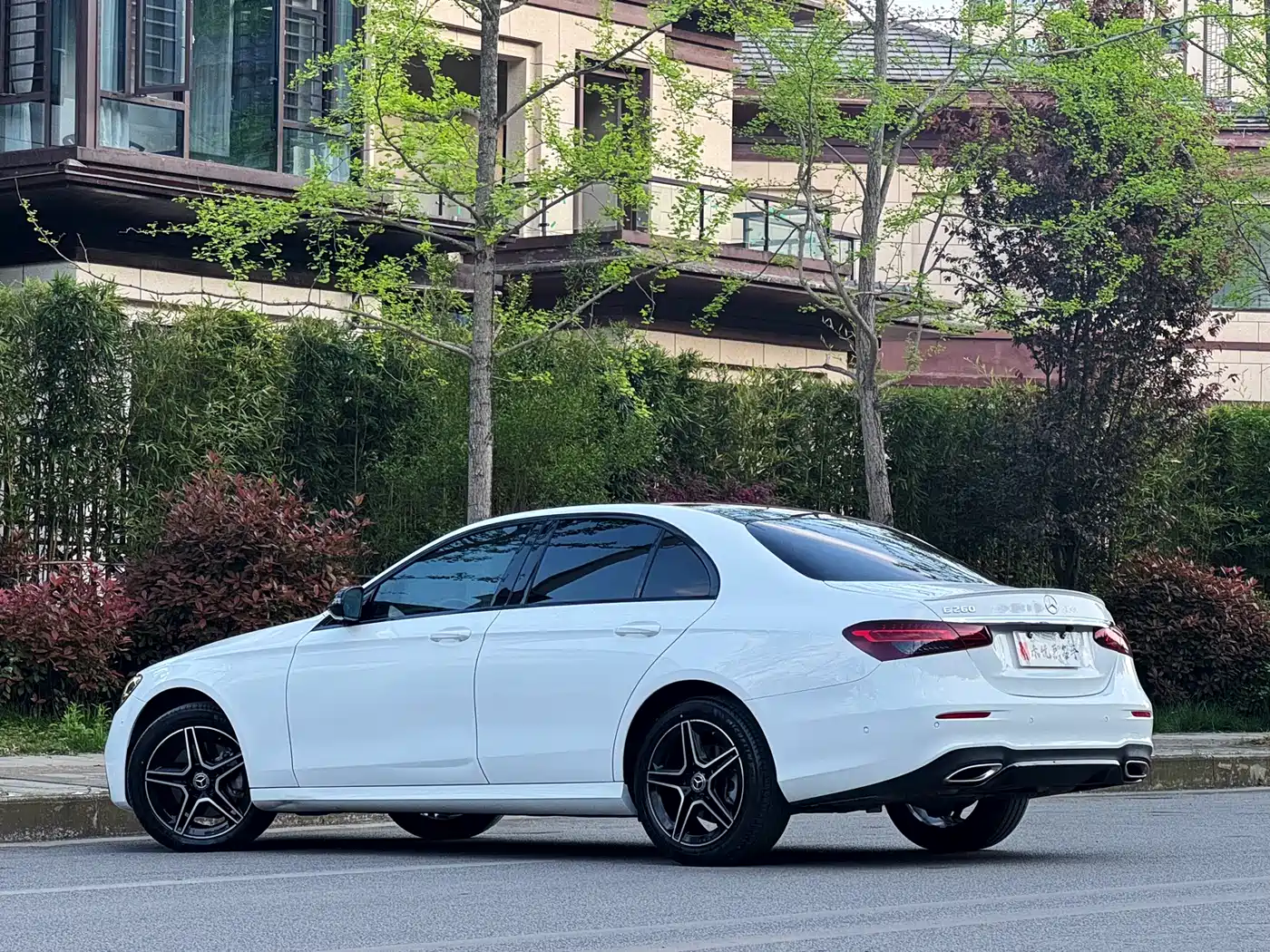 Mercedes-Benz E-Class (Import) 2021 Facelift E 260 Fashion Sport Edition фото 11