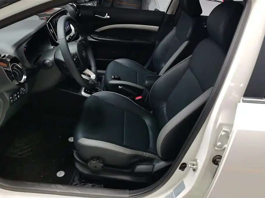 Kia KX1 2019 1.4L Automatic Fun Edition China VI фото 9