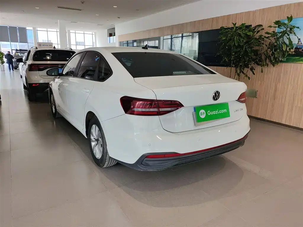 Volkswagen Lavida 2024 Model 1.5L Automatic Delight Edition фото 23