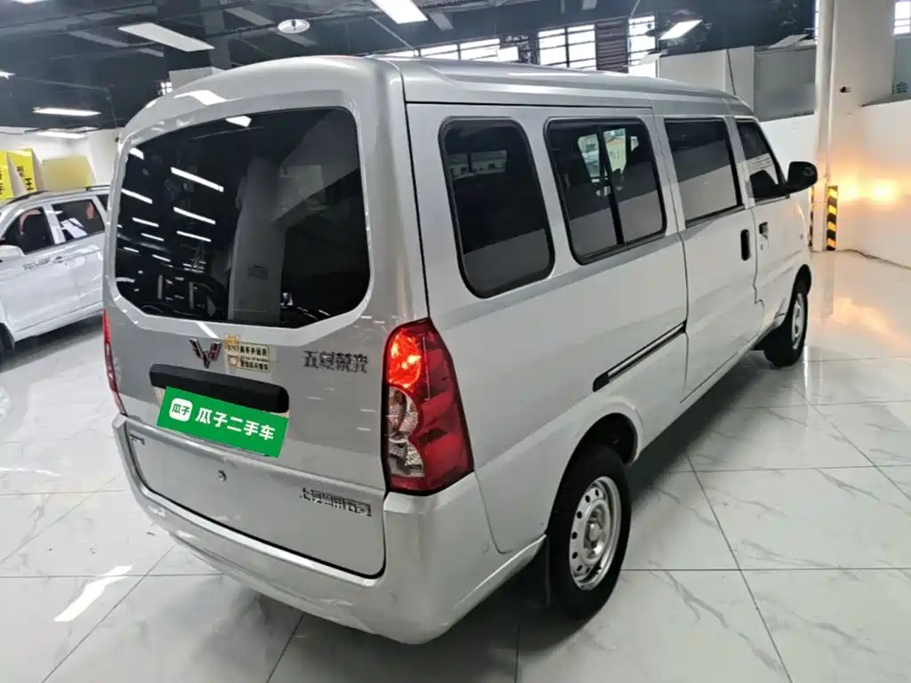 Wuling Motors Wuling Rongguang 2025 2021 1.5L Extended Standard AC Version L3C