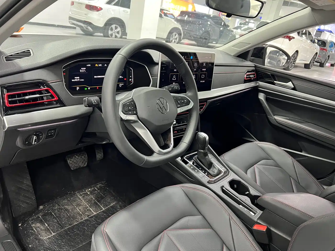 Volkswagen Lavida 2024 Model 300TSI DSG Starlight Leading Edition фото 12