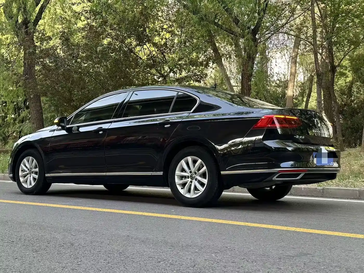 Volkswagen Magotan 2020 280TSI DSG Comfort фото 8