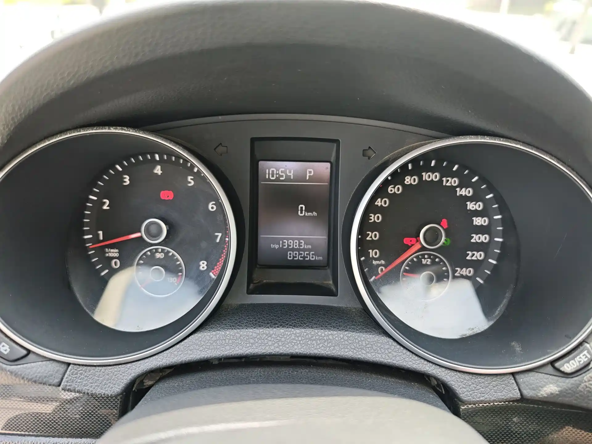 Фото 6 - Volkswagen Golf