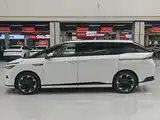 Фото 4 - XPeng X9