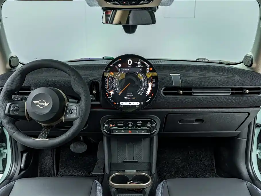 MINI MINI 2026 2025 1.5T COOPER Classic