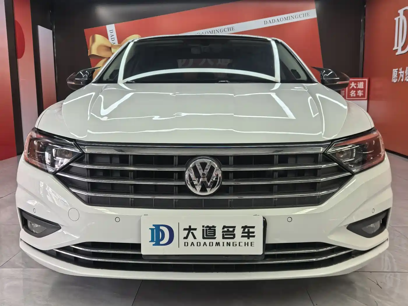 Volkswagen Sagitar 2021 280TSI DSG Excellence Edition фото 2