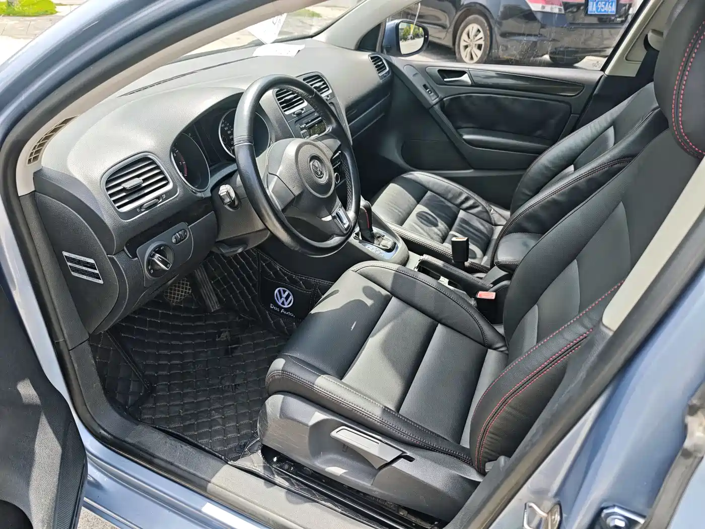 Volkswagen Golf 2012 1.4TSI Automatic Comfort фото 4