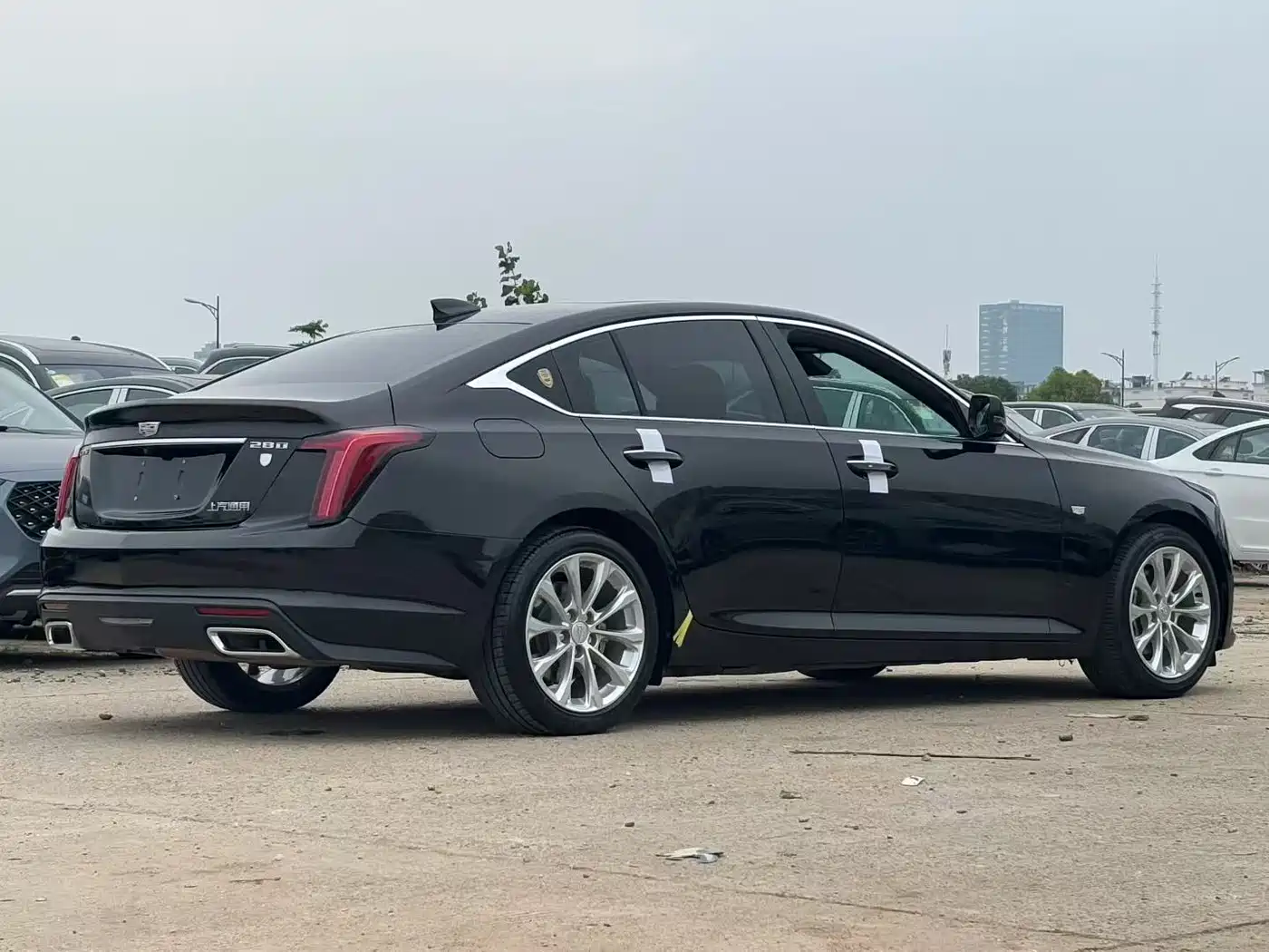 CADILLAC CT5