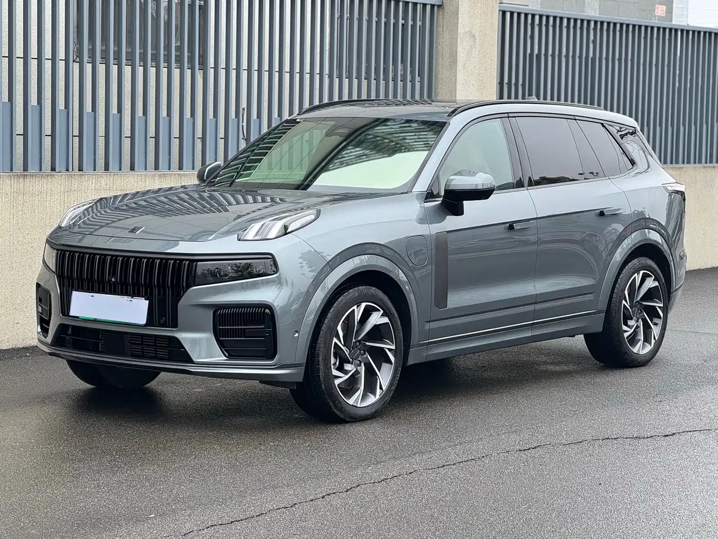 Lynk & Co 09 EM-P 2021 2.0T PHEV Halo 6-seater
