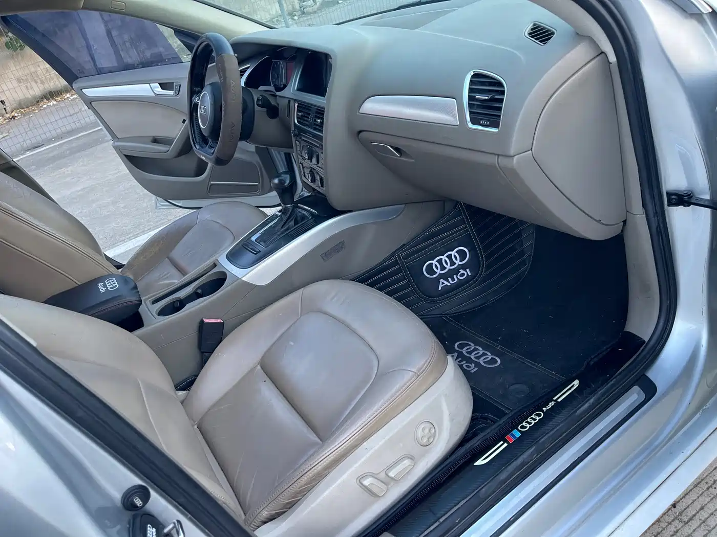 Audi A4L 2011 2011 2.0 TFSI Comfort