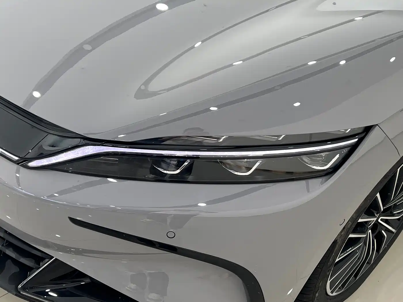 BYD Han 2025 DM-i Smart Driving Edition 125KM LiDAR Flagship фото 3