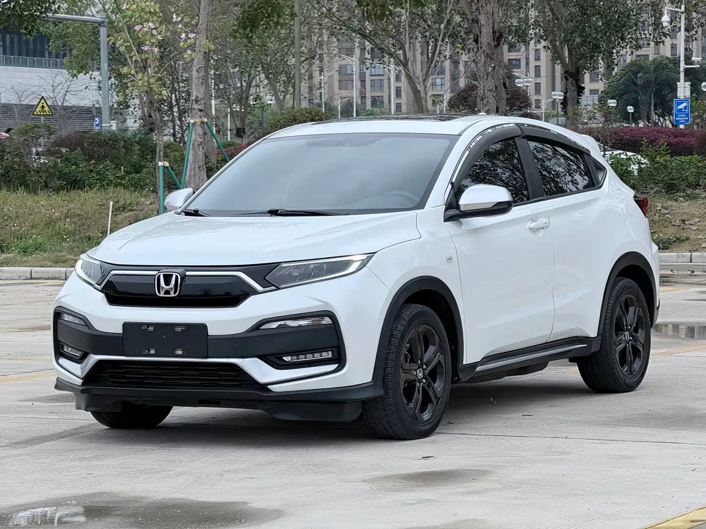 Honda XR-V 2020 Model 220TURBO CVT Luxury