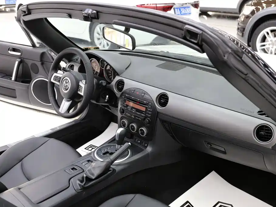 Mazda MX-5 2009 2009 2.0