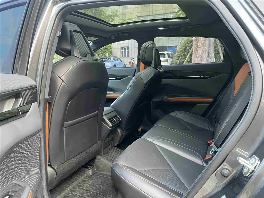 CHANGAN UNI-V