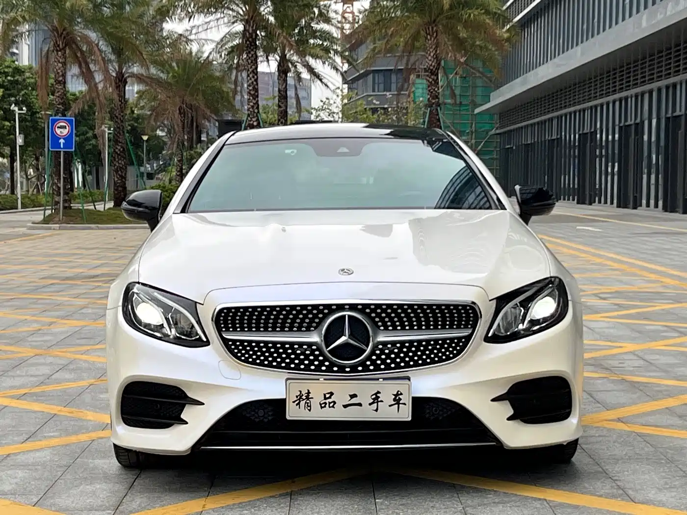 Mercedes-Benz E-Class (Import) 2017 E 200 4MATIC Coupe фото 2
