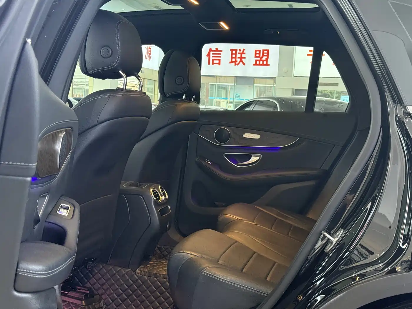 Mercedes-Benz GLC 2020 GLC 260 L 4MATIC Luxury фото 5