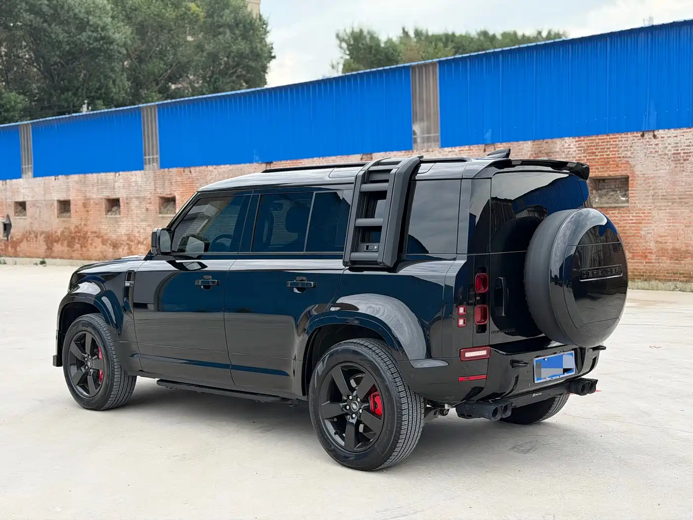 Land Rover Defender 2025 2025 110 3.0T P400 -Dynamic HSE