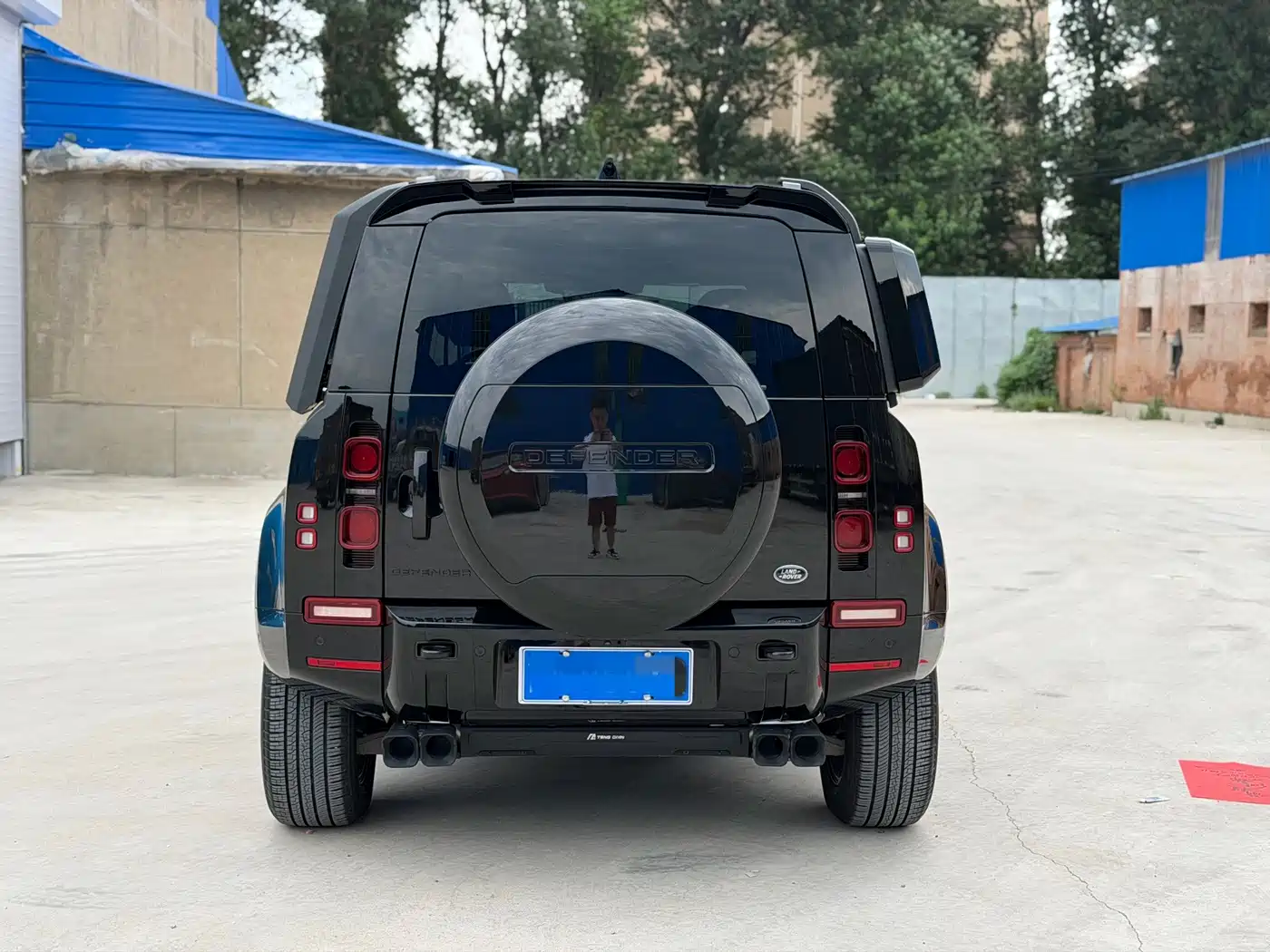 Land Rover Defender 2025 2025 110 3.0T P400 -Dynamic HSE