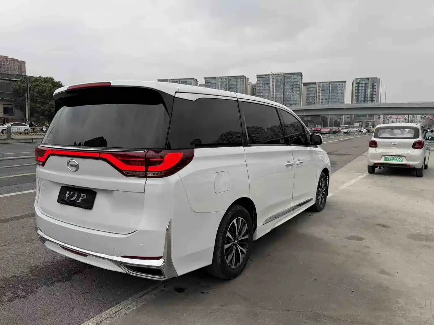 GAC Trumpchi Trumpchi M8 2023 Leading Series 390T Premium Edition фото 11