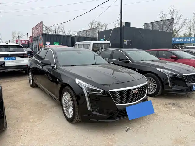 CADILLAC CT6