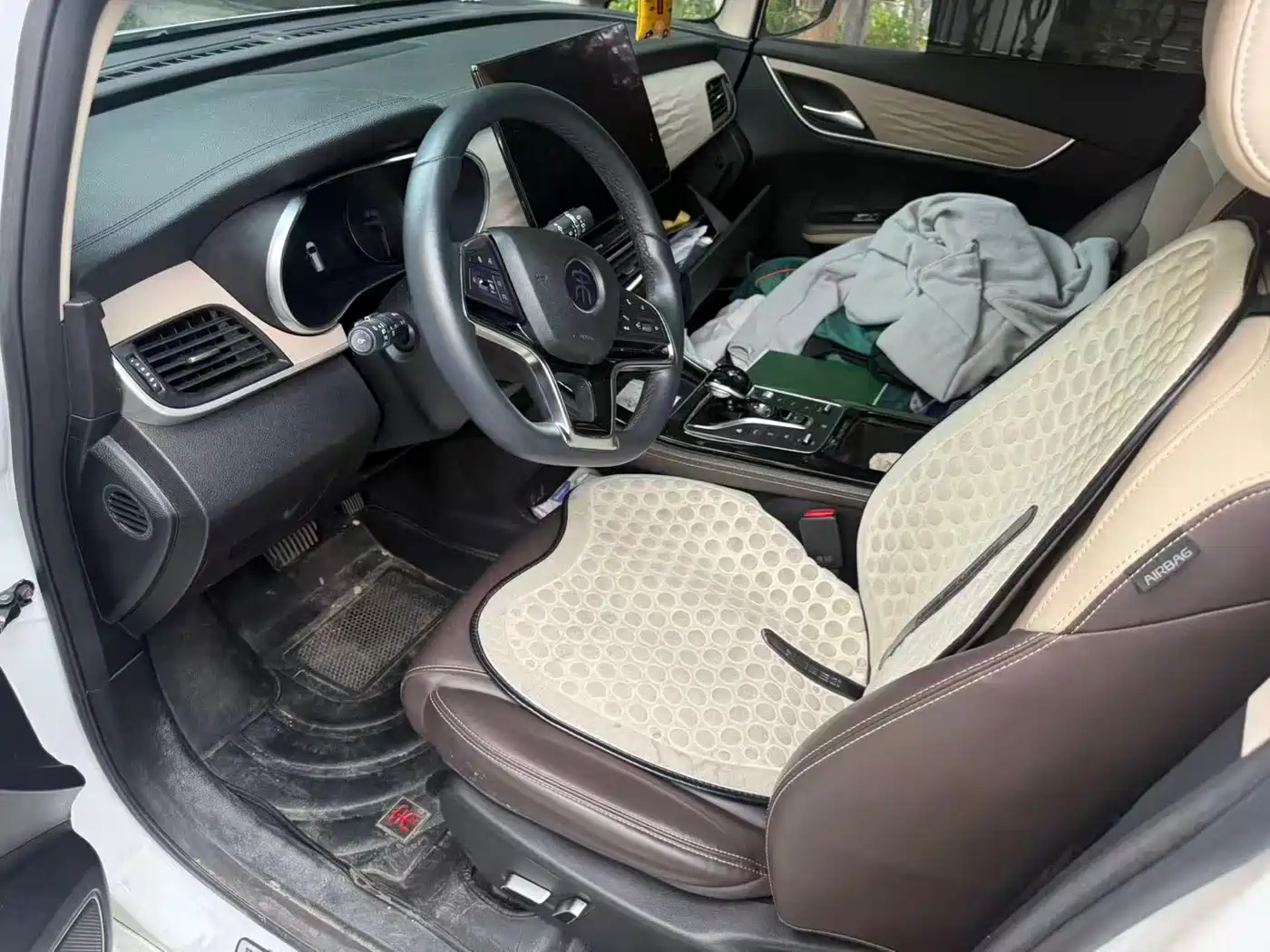 BYD Song MAX New Energy 2022 DM-i 105KM Executive Edition фото 13