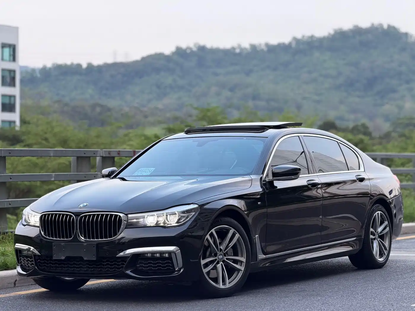 BMW 7 Series 2018 730Li Leading Type M Sport Package