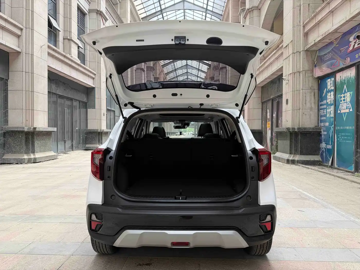 Kia Seltos 2023 1.5L CVT Luxury Edition фото 18