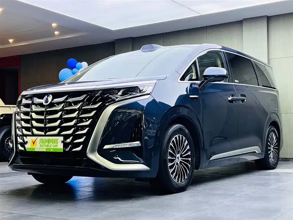 Denza D9 2025 DM-i Smart Drive Edition 1020 AWD Prestige