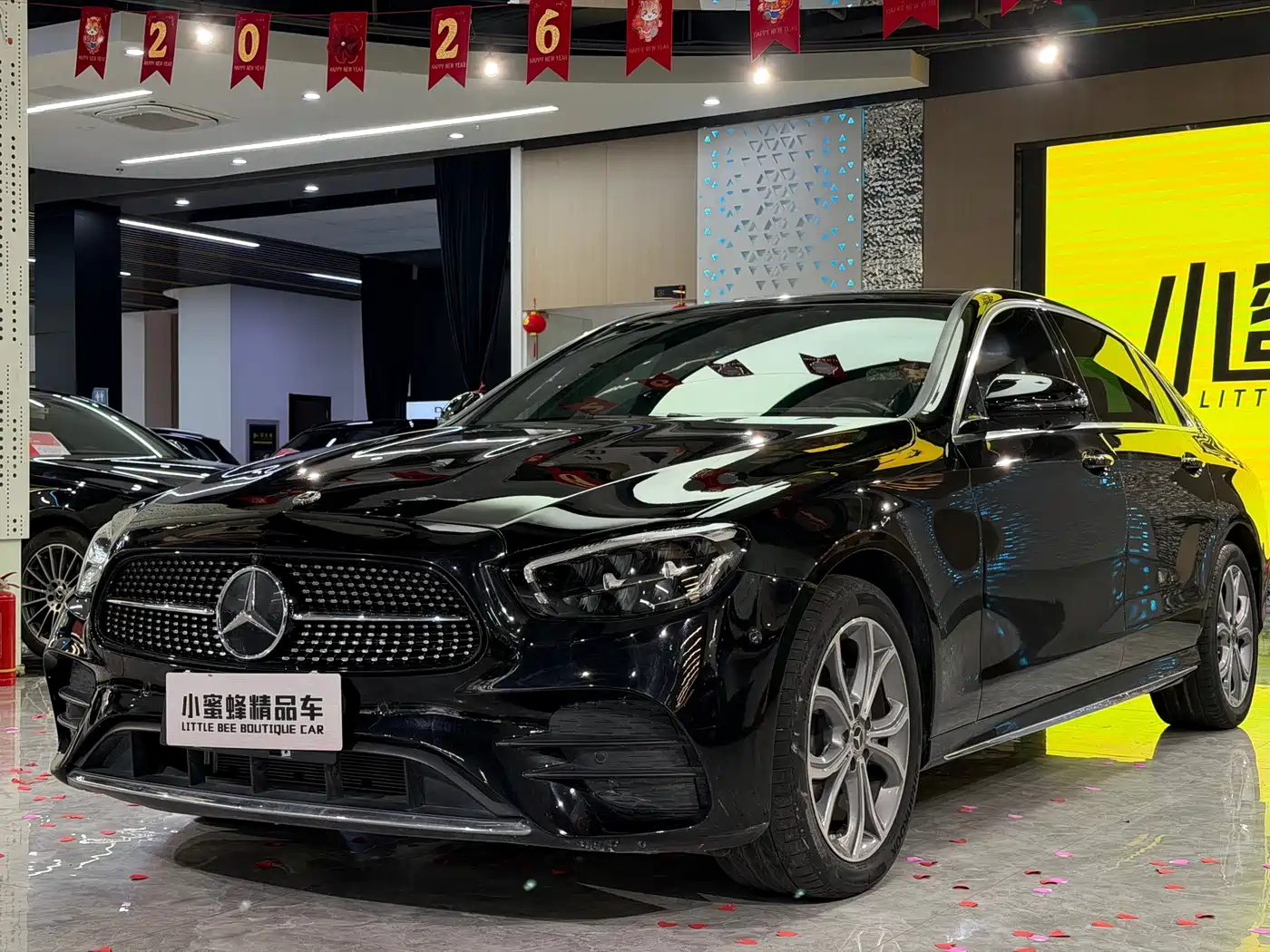 MERCEDES-BENZ E CLASS