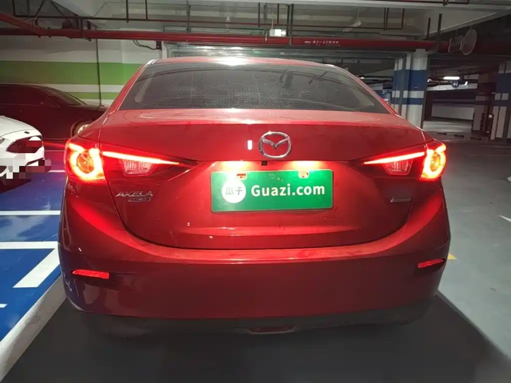 صورة 6 - Mazda Mazda 3