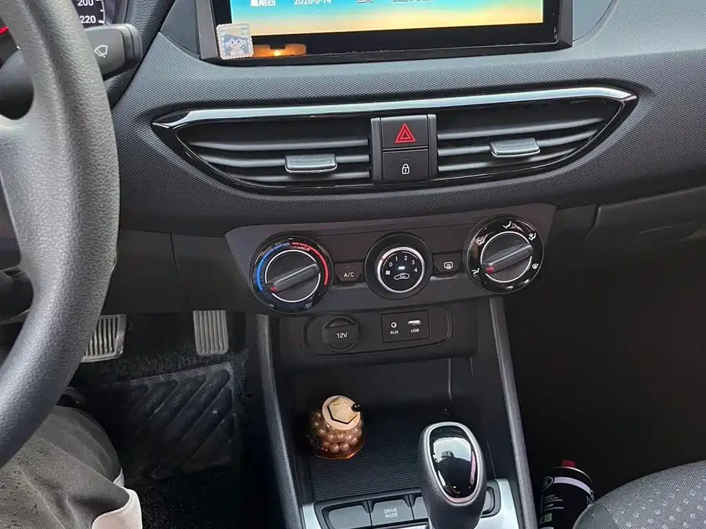 Hyundai Elantra 2018 1.6L Auto Joy GL (China V) фото 7