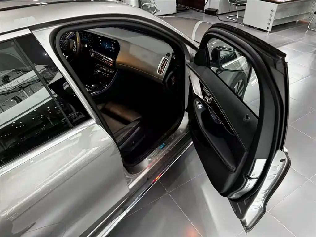 Mercedes-Benz EQC 2023 2022 EQC 350 4MATIC