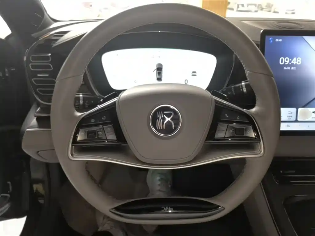 BYD Han 2024 EV Glory Edition 610KM AWD Celestial Eye Smart Driving фото 11