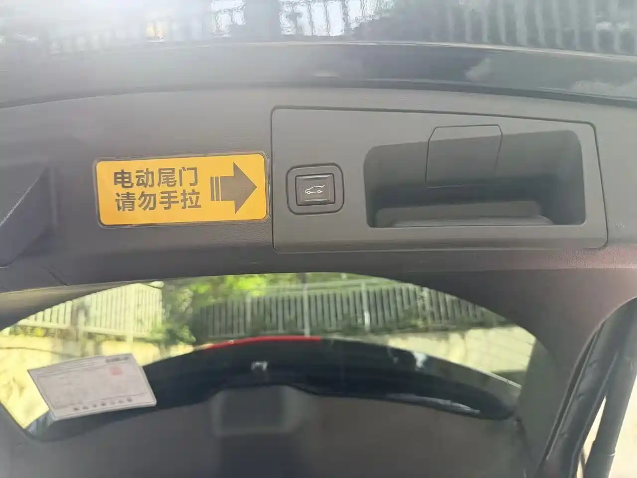 Cadillac XT4 2018 28T FWD Leading Edition фото 8
