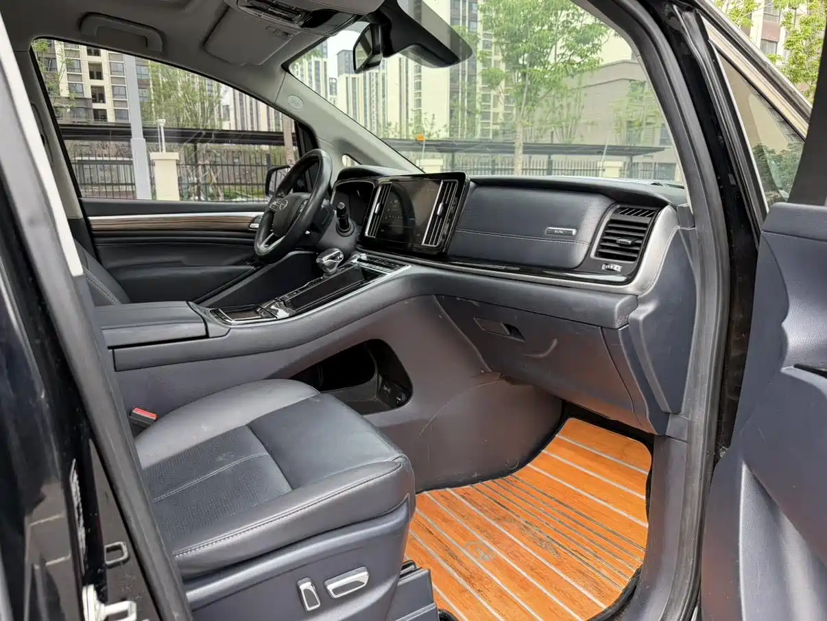 GAC Trumpchi Trumpchi M8 2021 Master Series 390T Ultimate Edition фото 14