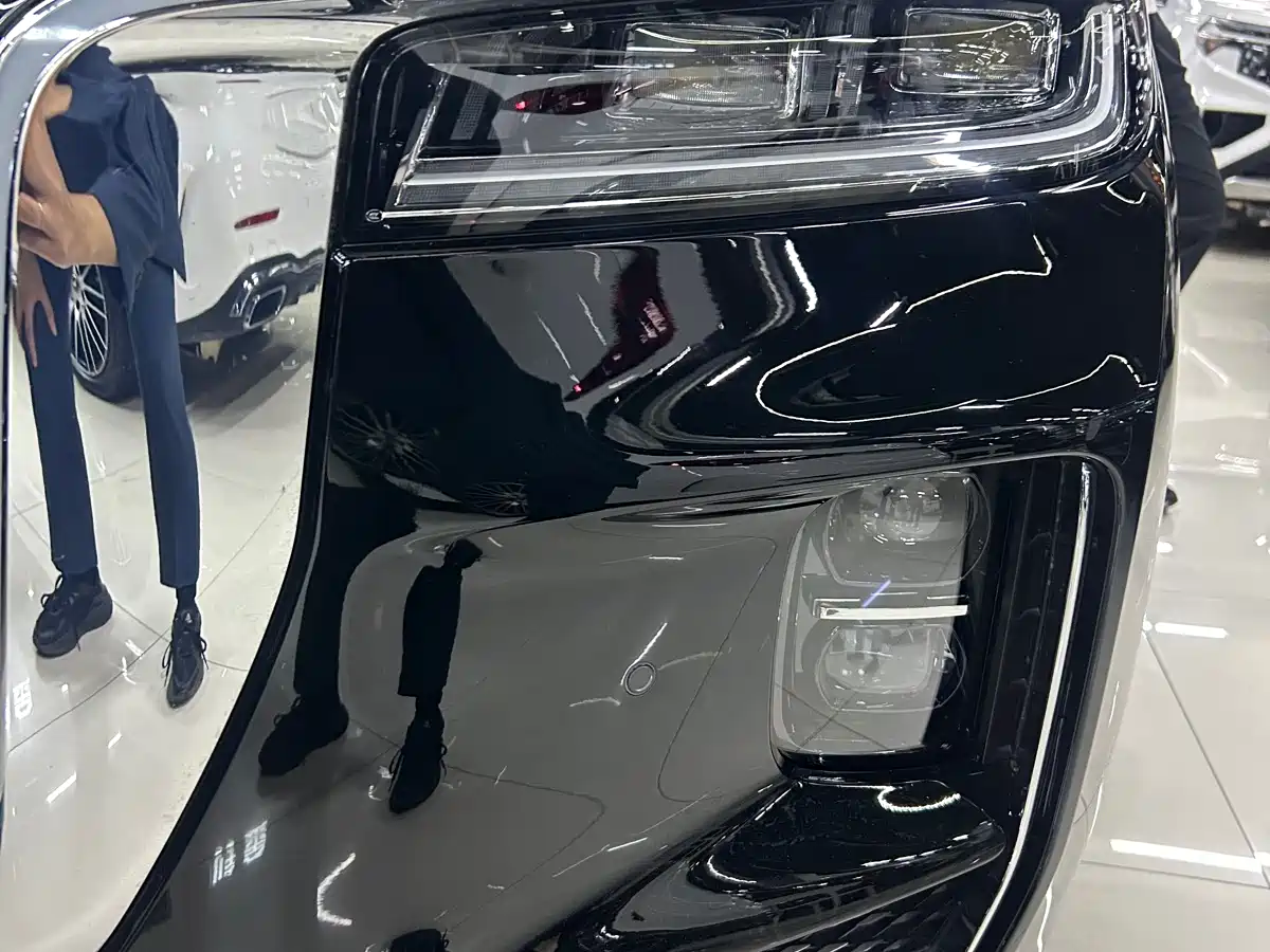 Hongqi H9 2020 2.0T Smart Connection Qi Chang Edition фото 10