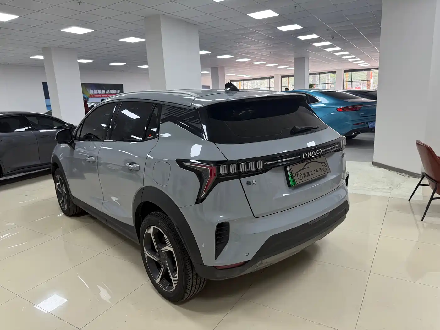 Lynk & Co 06 EM-P 2023 1.5T Remix PHEV Pro фото 12